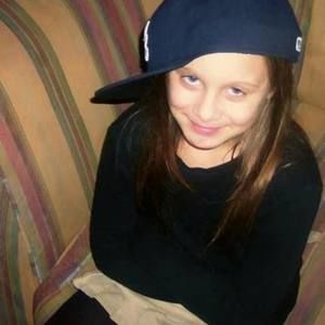 Meet your Posher, Devin